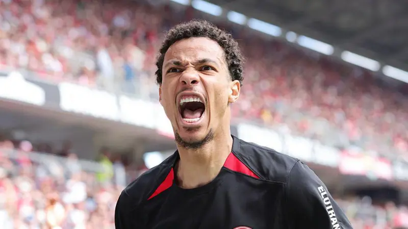 Newcastle Target £70m Frankfurt Striker Ekitike